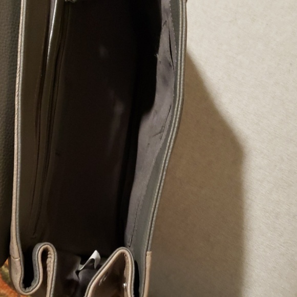 Ivanka Trump Handbag - Picture 3 of 4